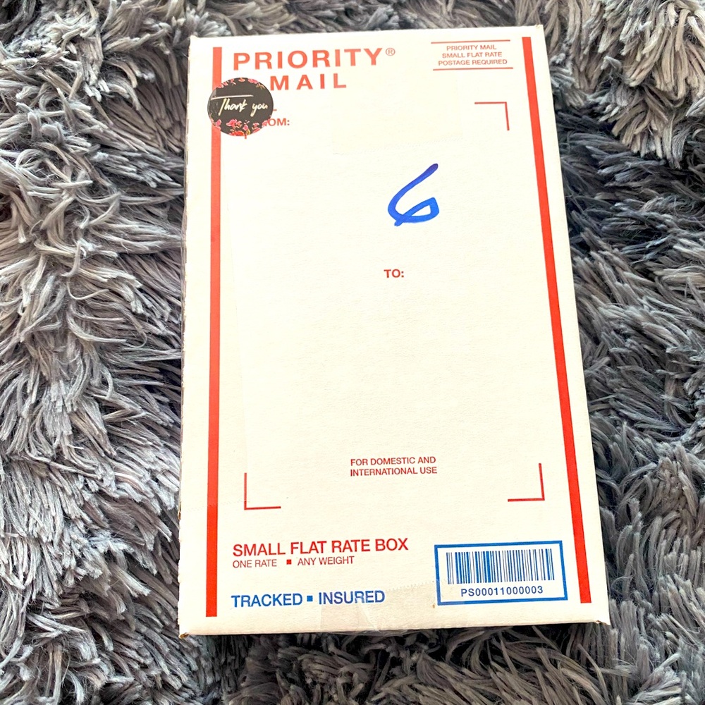 Women’s Lips! Multi name brands💋